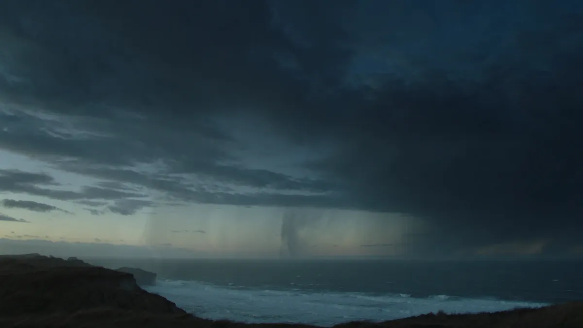 Storm og forsikring: hvornår er det egentlig "storm"?